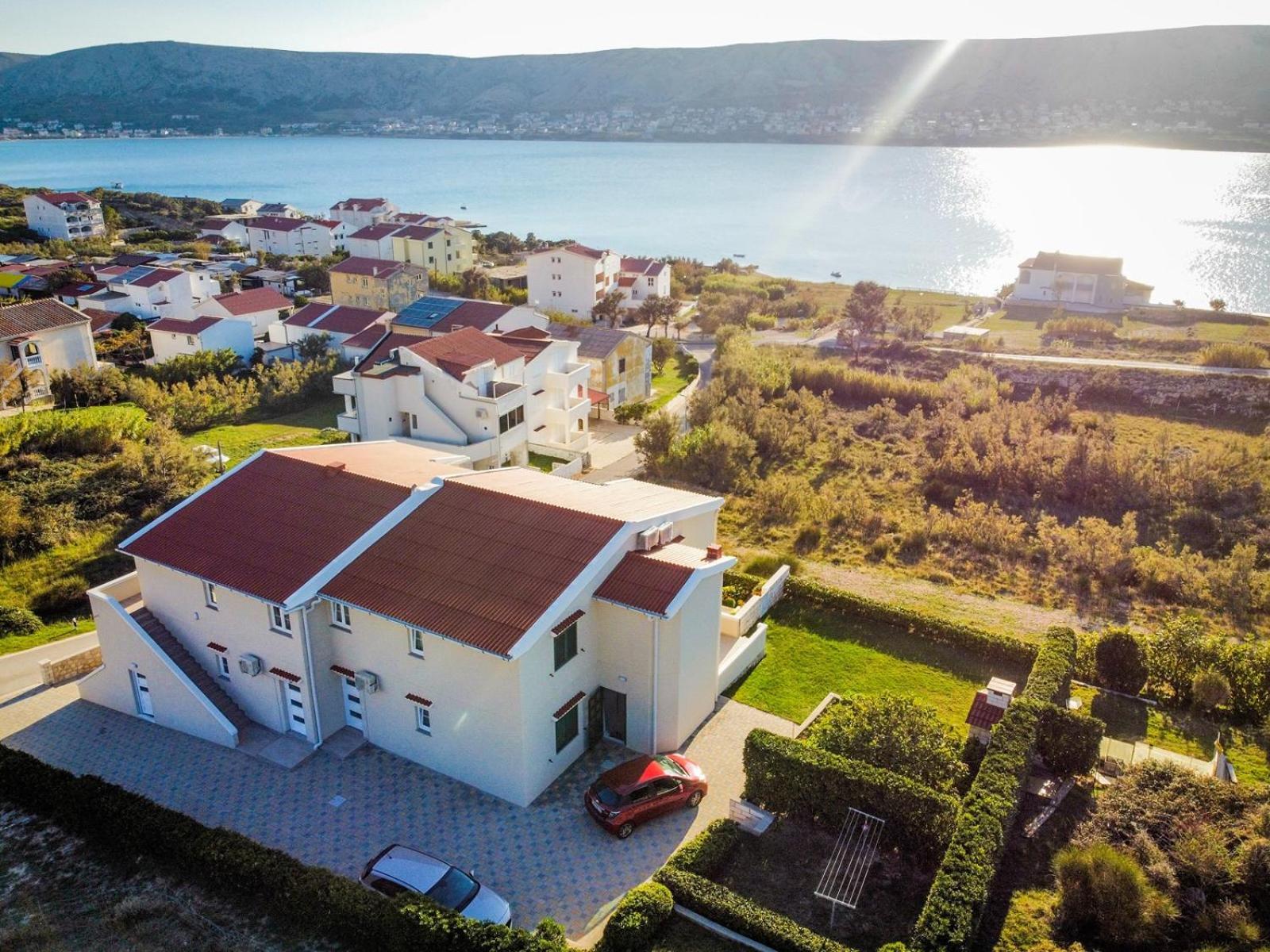 Apartments Basaca Pag Town Exterior photo